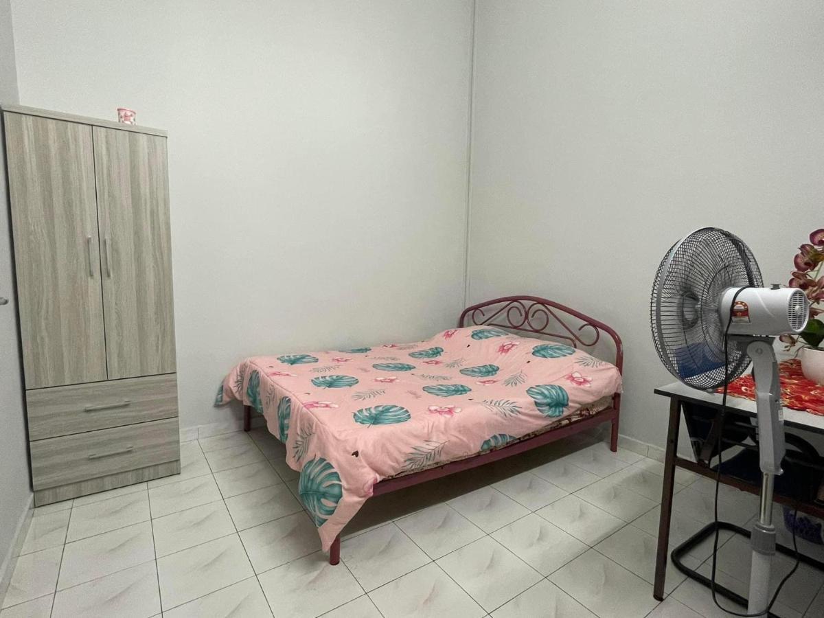 Homestaymuslim Di Teluk Intan Zewnętrze zdjęcie